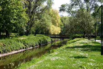 Promenade au bord de l'Yvette 