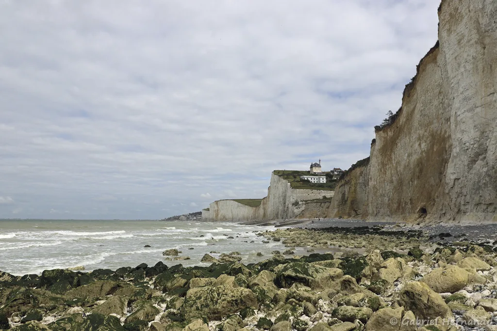 Ault, ses falaises et le Bois de Cise