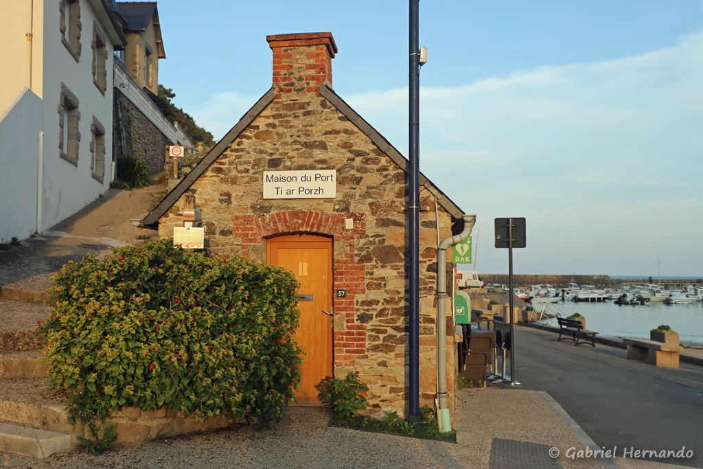 Le maison du port de Bréhec
