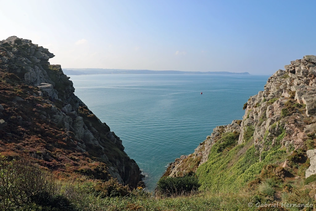 Panorama depuis les falaises du cap