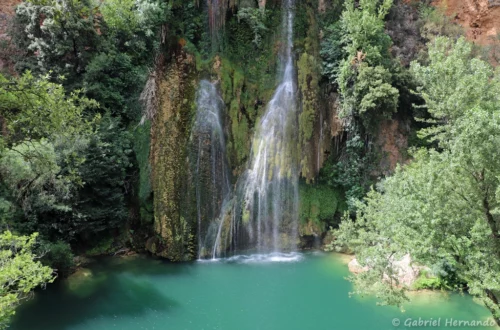 La cascade, avec son bassin