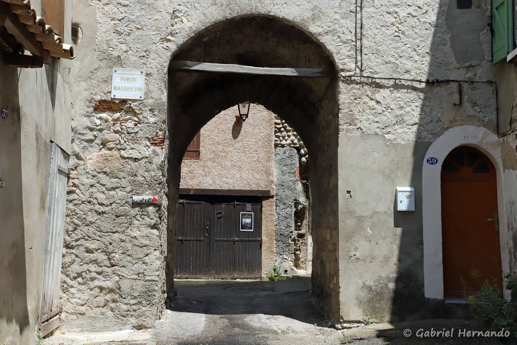 Porte Baudouine (Les Mées, juin 2022)