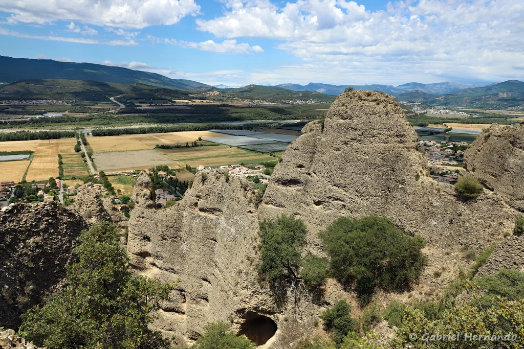 Point de vue depuis les falaises des Pénitents
