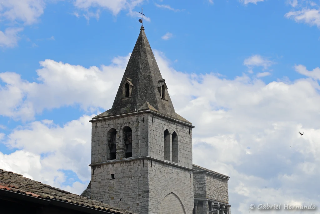 Clocher de la Cathédrale Notre-Dame-des-Pommiers