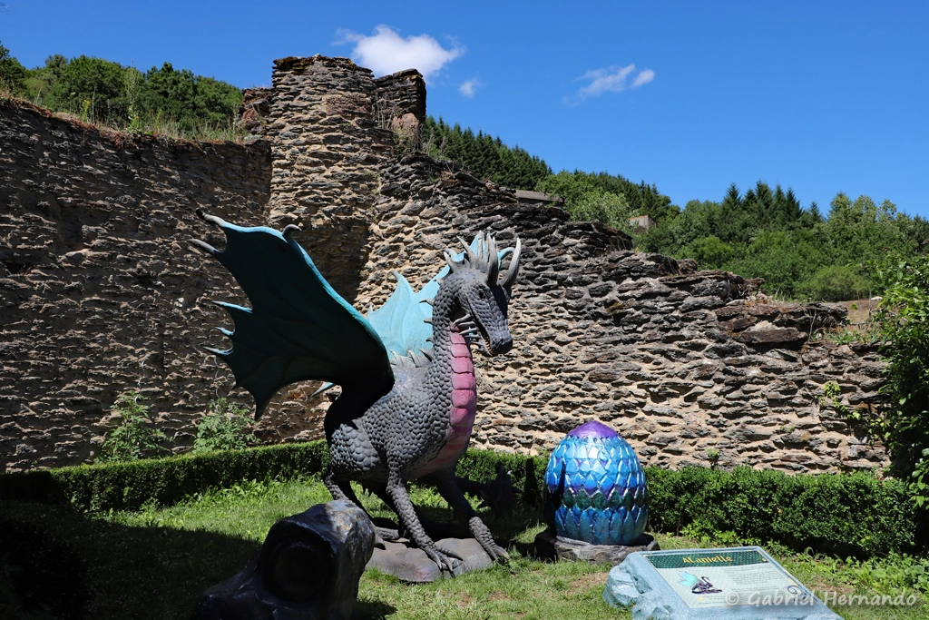 Dragon Atanielle, dans le jardin suspendu