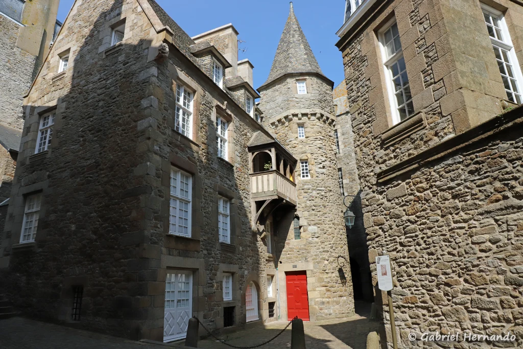 Maison dite de la Duchesse Anne, considérée comme la plus ancienne de la cité