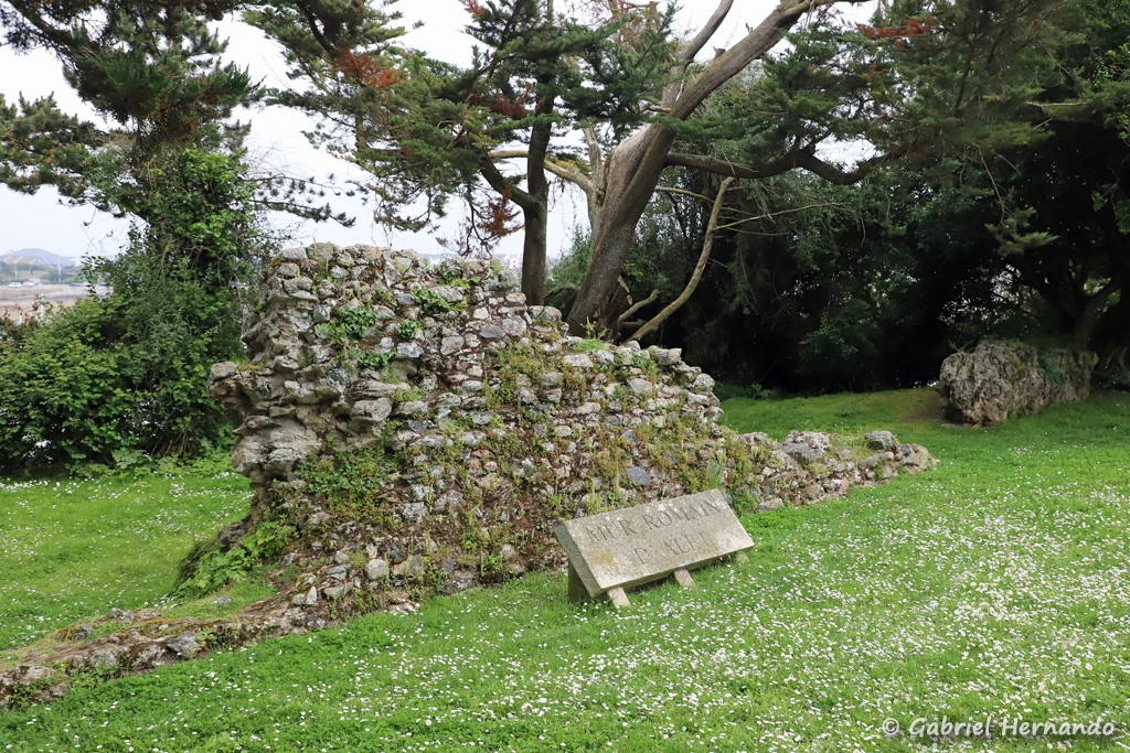 Mur romain d'Alet