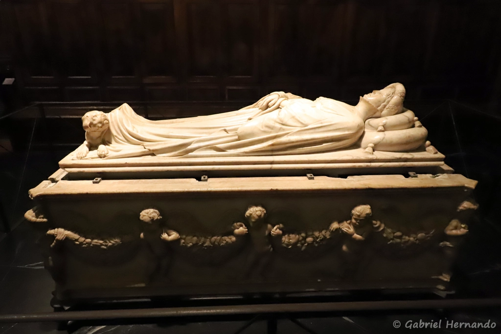Monument funéraire d'Ilaria del Carretto, épouse de Paolo Guinigi, dans la sacristie