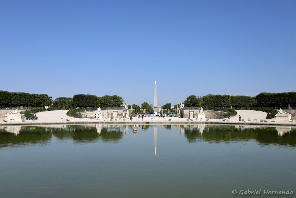 Le bassin octogonal, vers la Concorde