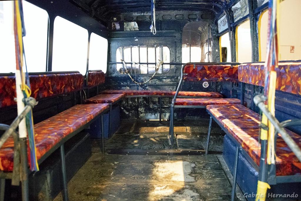 Intérieur du bus sénégalais