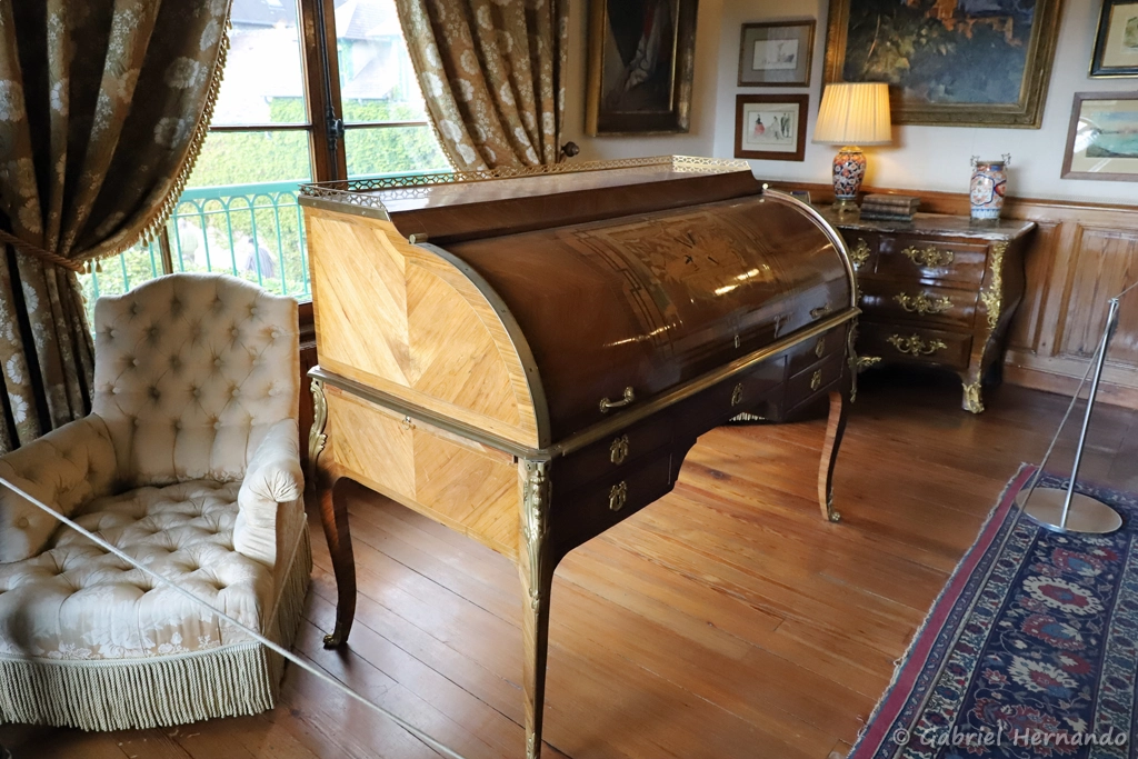 Le bureau de Claude Monet, dans sa chambre